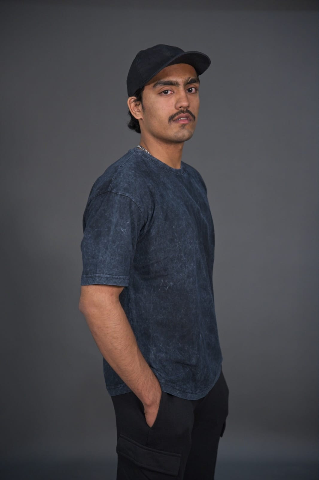Beyond Black Washed Tee - Fittage